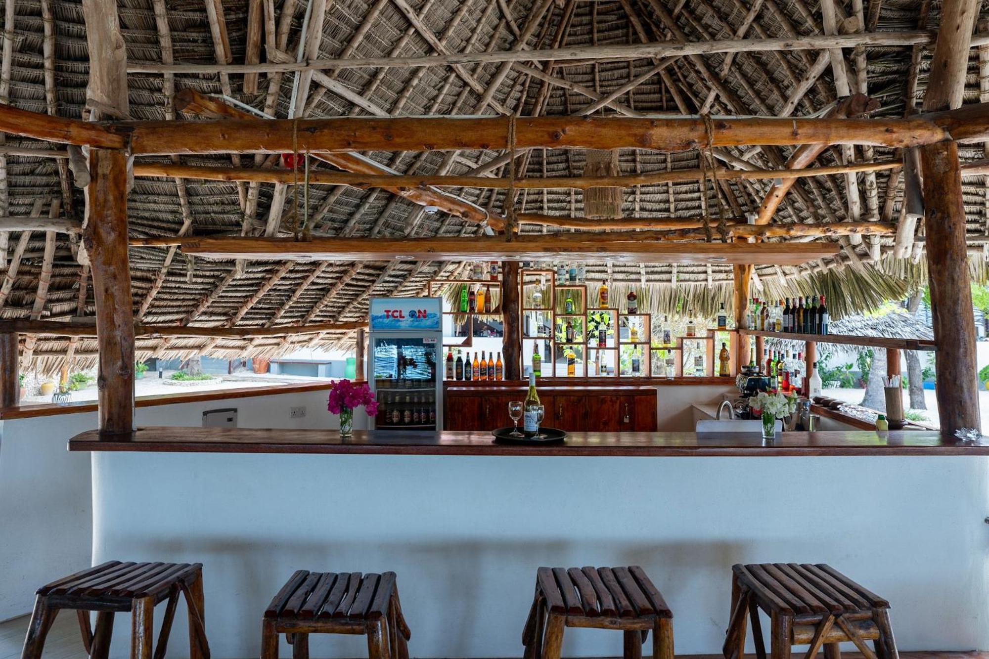Manolo Beach Resort 우로아 외부 사진